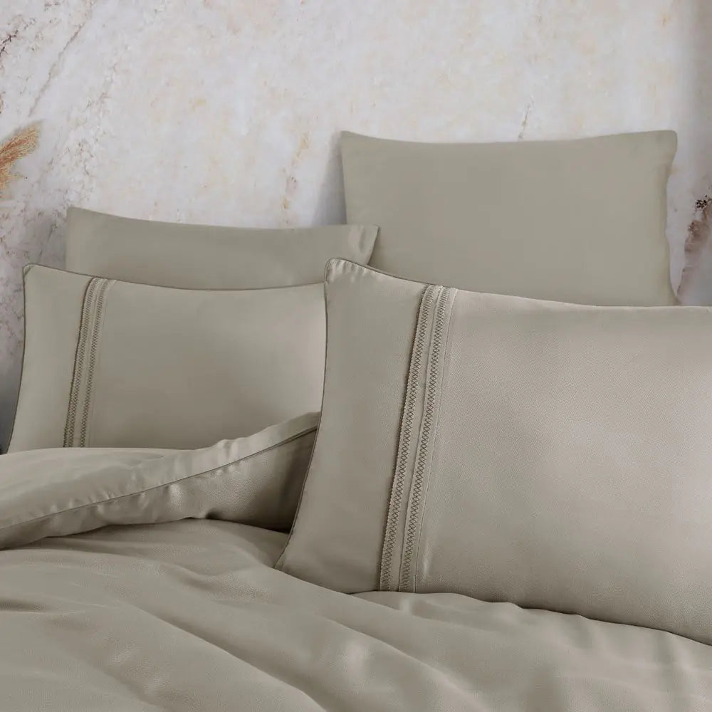Beige Set