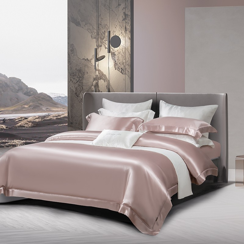 Luxury Mulberry Silk Duvet Cover Set in Blush Pink (25 Momme)