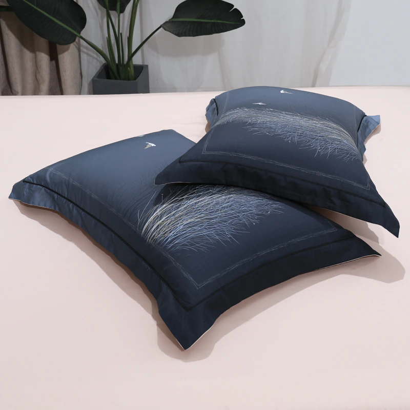 Luxury Egyptian Cotton Duvet Cover Set in Midnight Blue (500TC)