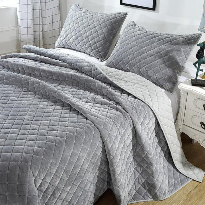 Luxury Quilted Plush Bedspread Set in Soft Grey