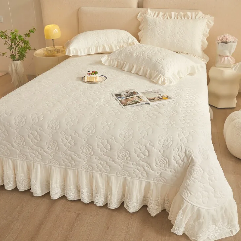 Luxury Ivory Cotton &amp; Lace Bedspread Set – Romantic Quilted Coverlet (3-Piece)