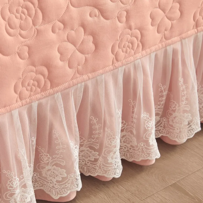 Luxury Quilted Cotton Bedspread with Lace Ruffle Trim in Blush Pink
