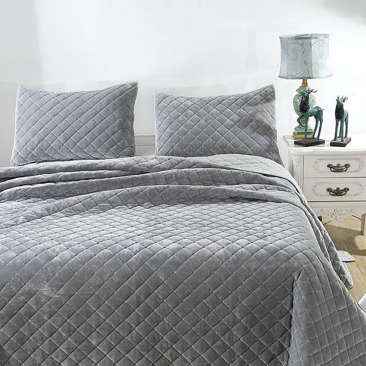 Luxury Quilted Plush Bedspread Set in Soft Grey