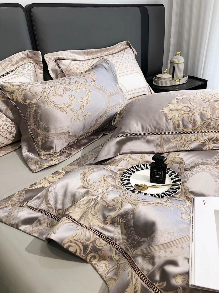 Heritage Brocade Egyptian Cotton Jacquard Duvet Cover Set (1000TC)